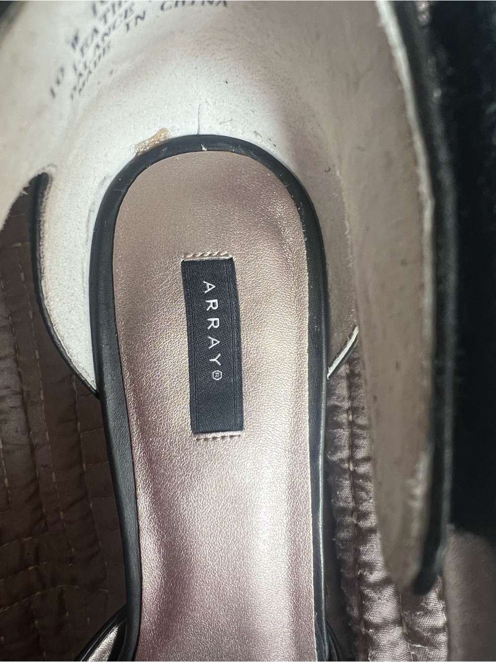 Array Charlie Leather Ankle Strap Round Toe Black Pump Kitten Heel Size 10W - Picture 8 of 9